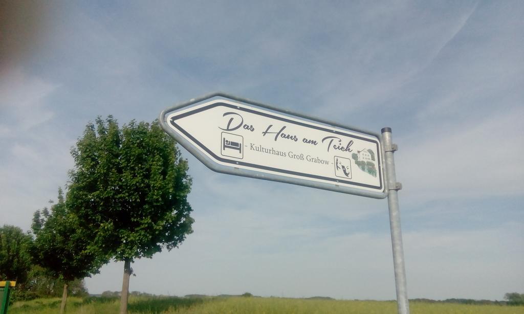 Das Haus Am Teich Gross Grabow Экстерьер фото